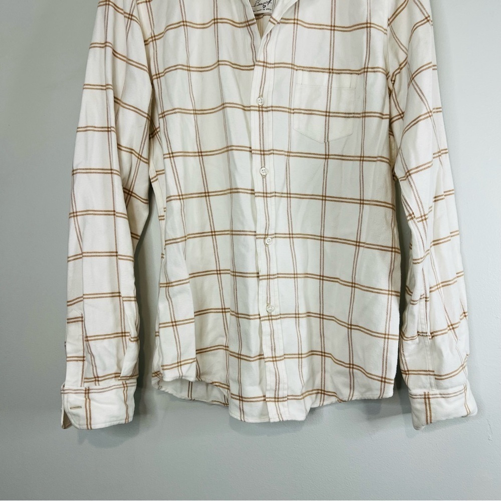 Frank & Eileen Barry woven button up camel windowpane size large - Picture 6 of 11